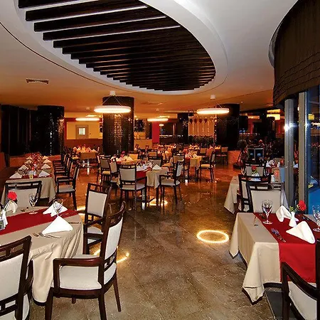 Resort Commodore Elite & Ultra (adults Only)