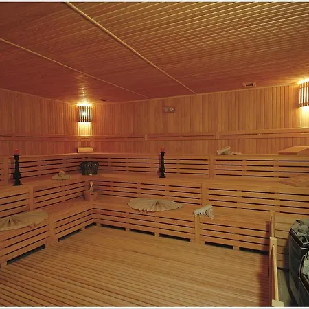 Commodore Elite & Ultra (adults Only) אתר נופש 5*