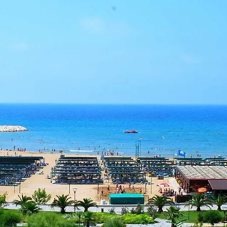 Commodore Elite & Ultra (adults Only) אתר נופש
